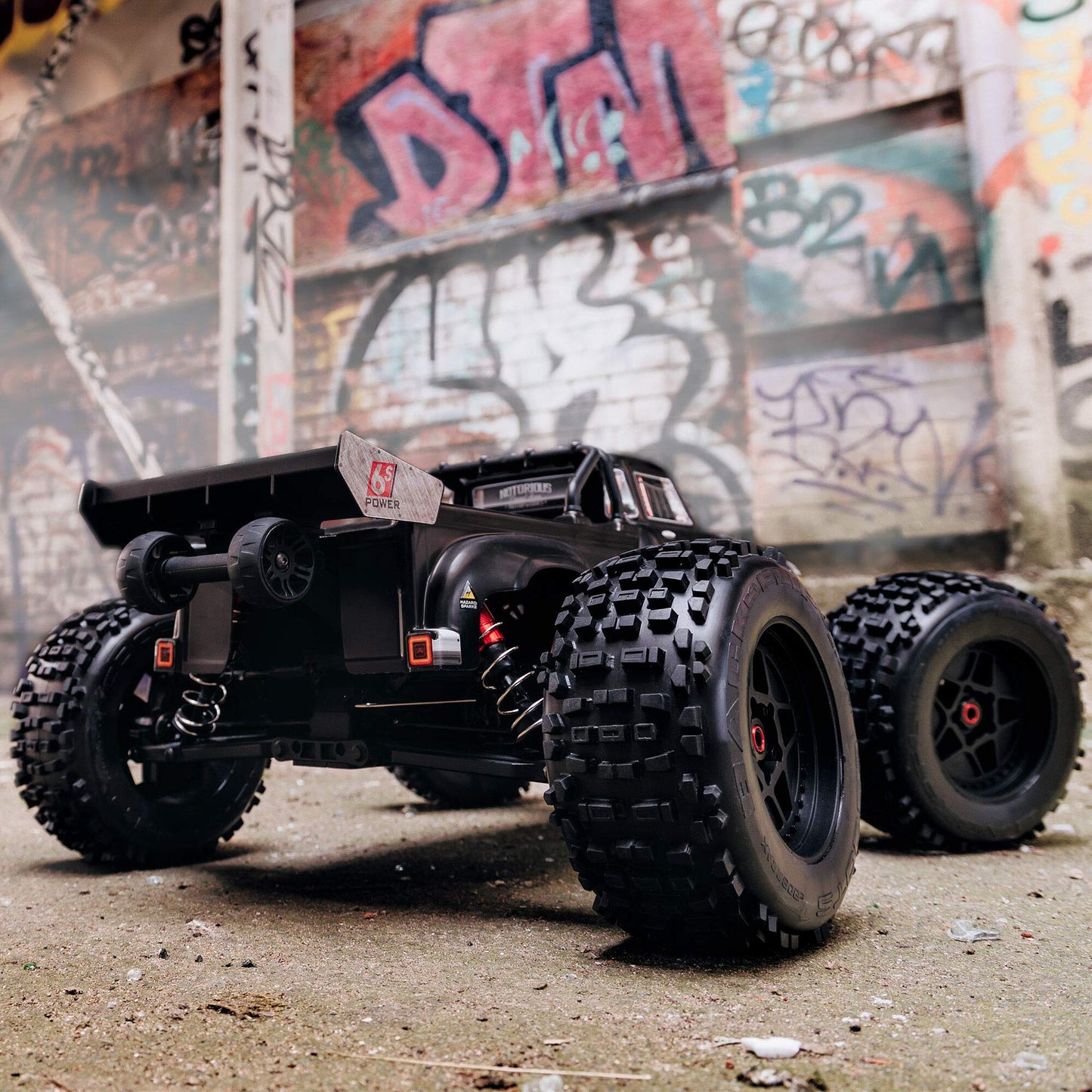ARRMA 1/8 Notorious 6S V5 4WD BLX Stunt RC Truck with Spektrum Firma RTR (Transmitter and Receiver Included, Batteries and Charg