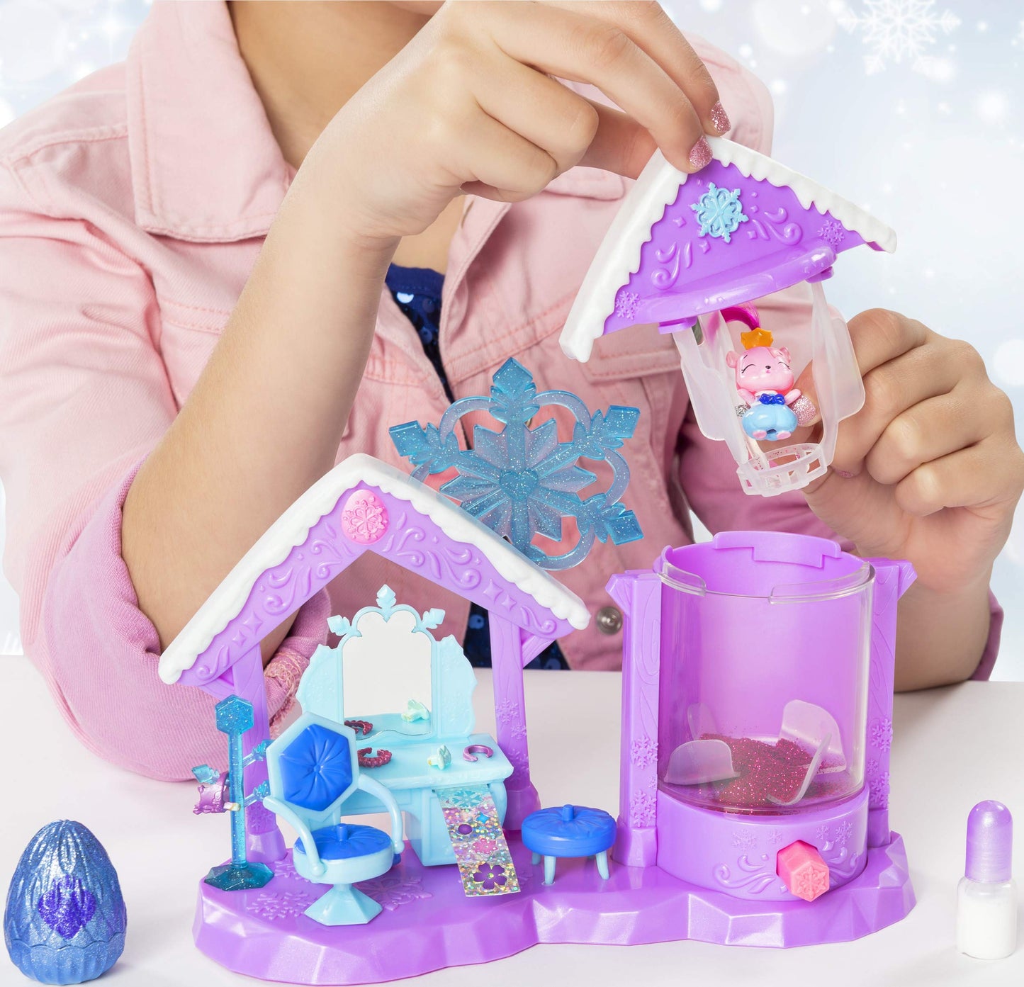 Hatchimals CollEGGtibles Glitter Salon Playset with 2 Exclusives for Kids, Multicolor, Model 6053663