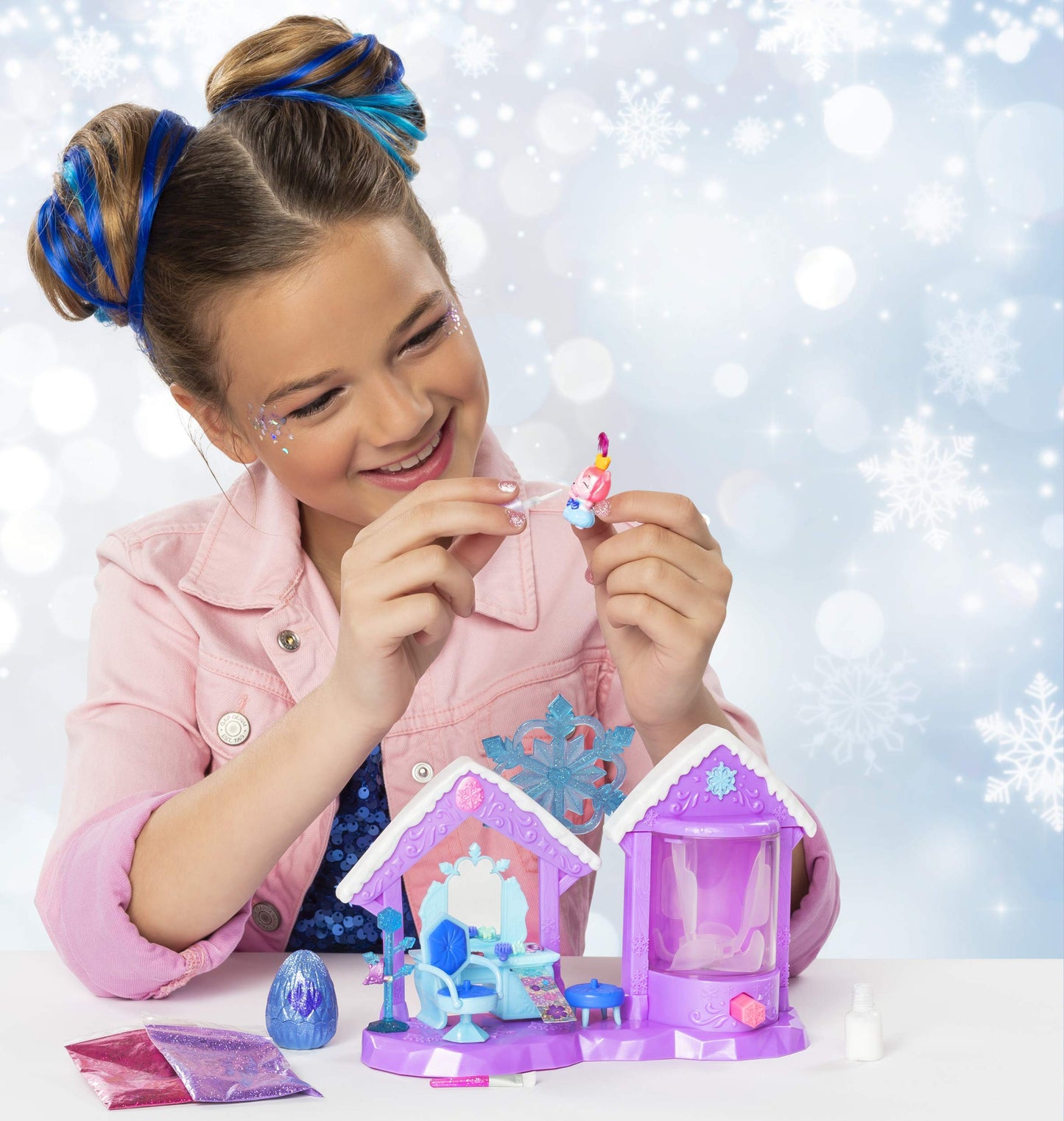 Hatchimals CollEGGtibles Glitter Salon Playset with 2 Exclusives for Kids, Multicolor, Model 6053663
