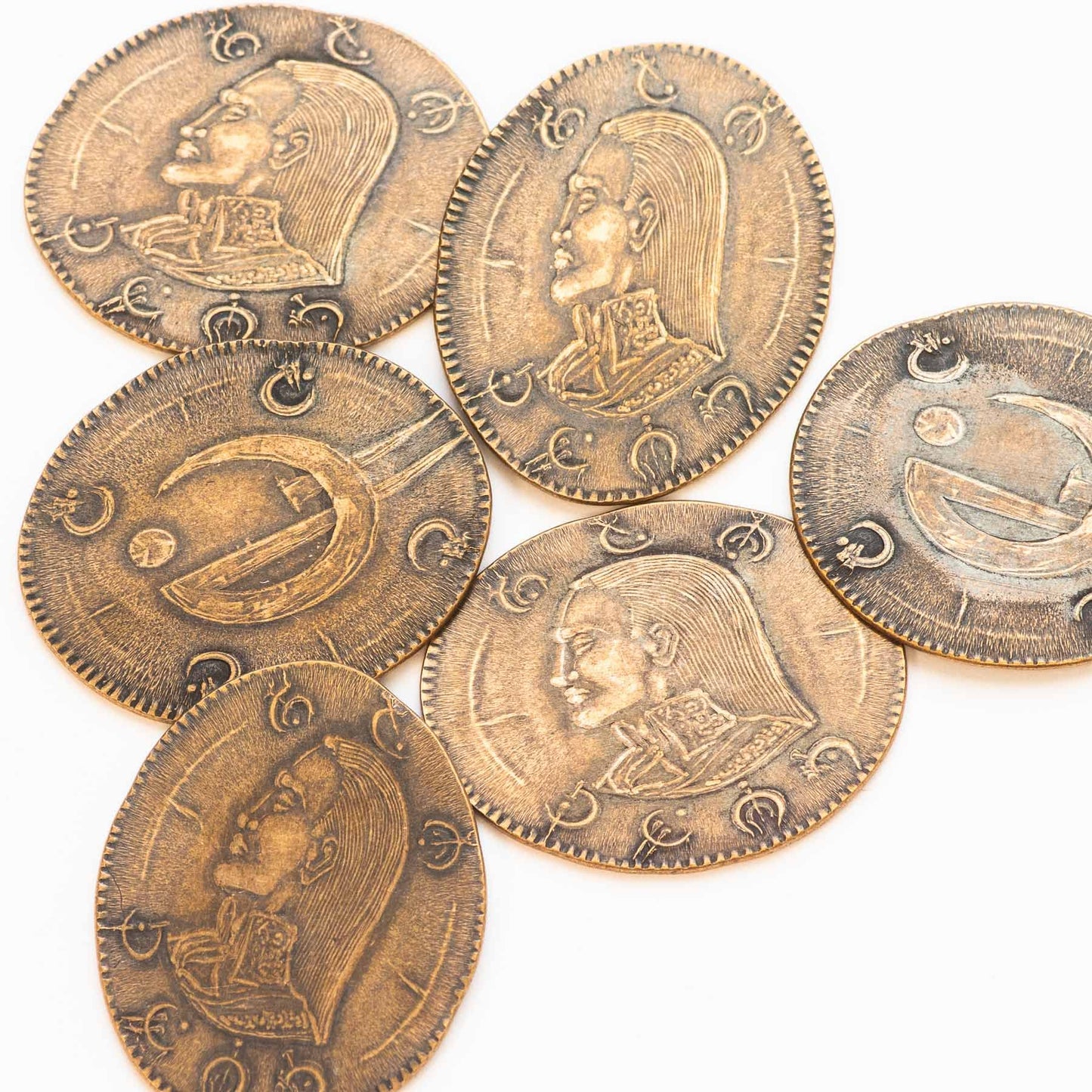 Mistborn Coin - Vin And Kelsier'S Flattened Clip