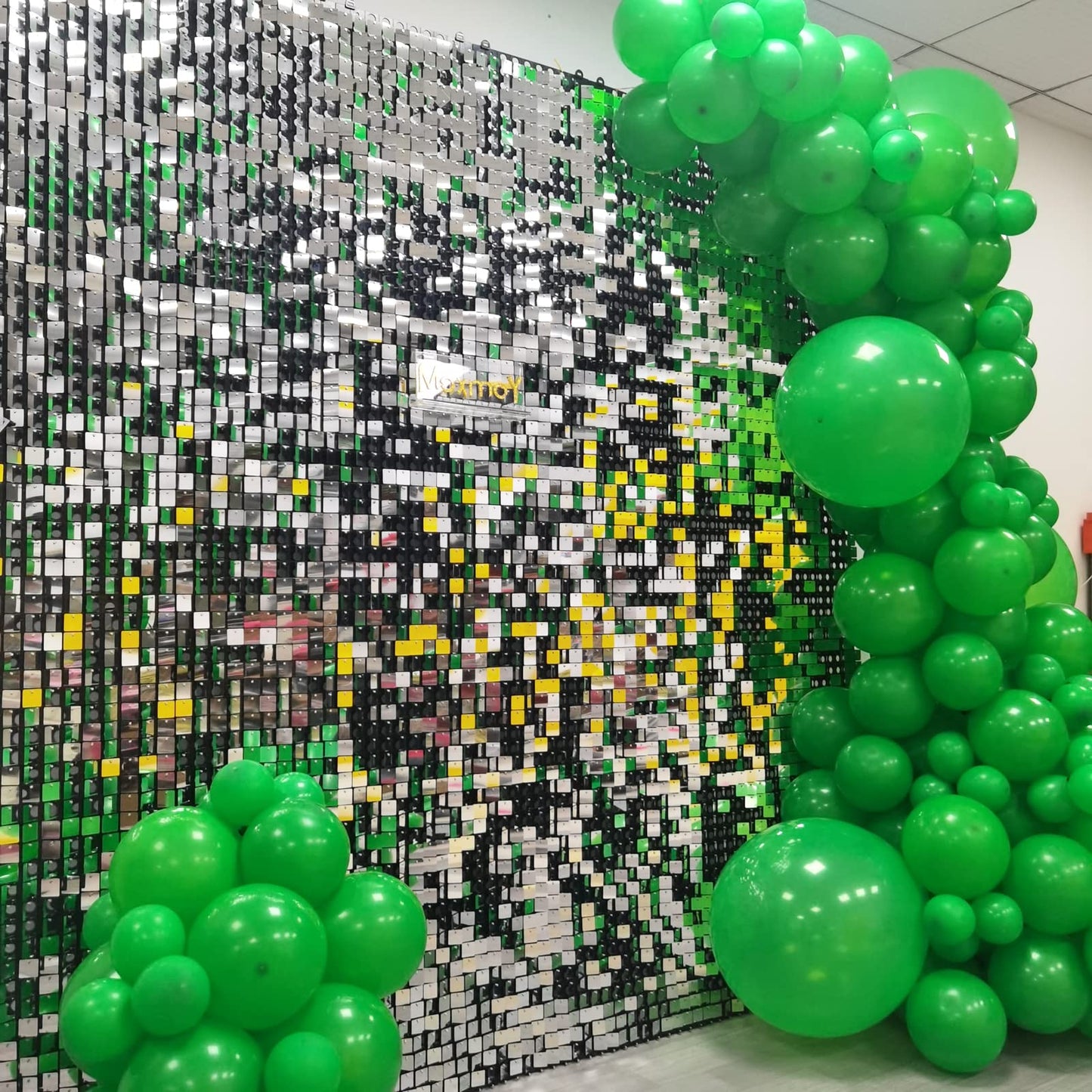 Moxmay 102 Pieces Green Balloons 18In 12In 10In 5In Different Sizes Party Balloon Kit For Birthday Halloween Christmas Wedding B