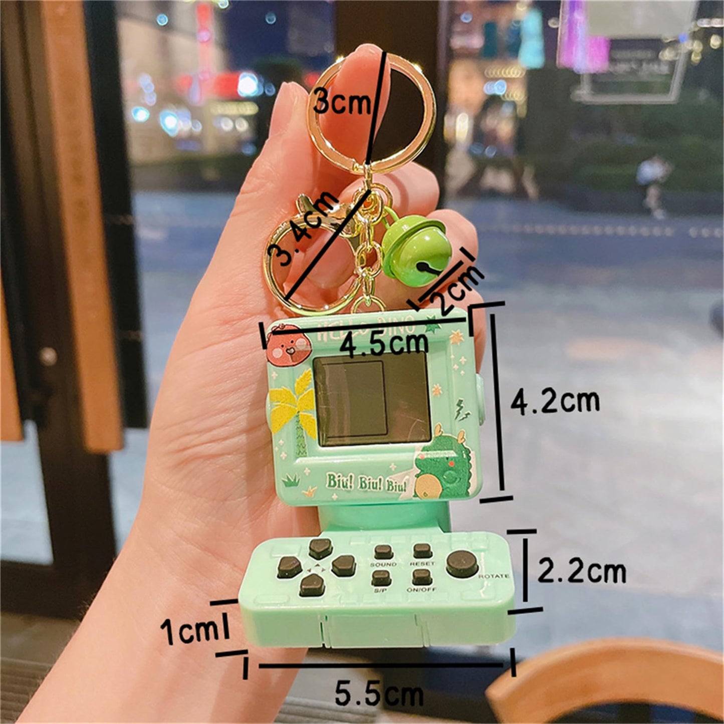 Retro Classic Game Console Pendant Keychain Playable Electronic Miniature Handheld Mini Games Machine With Keychain Ring Gift (Y