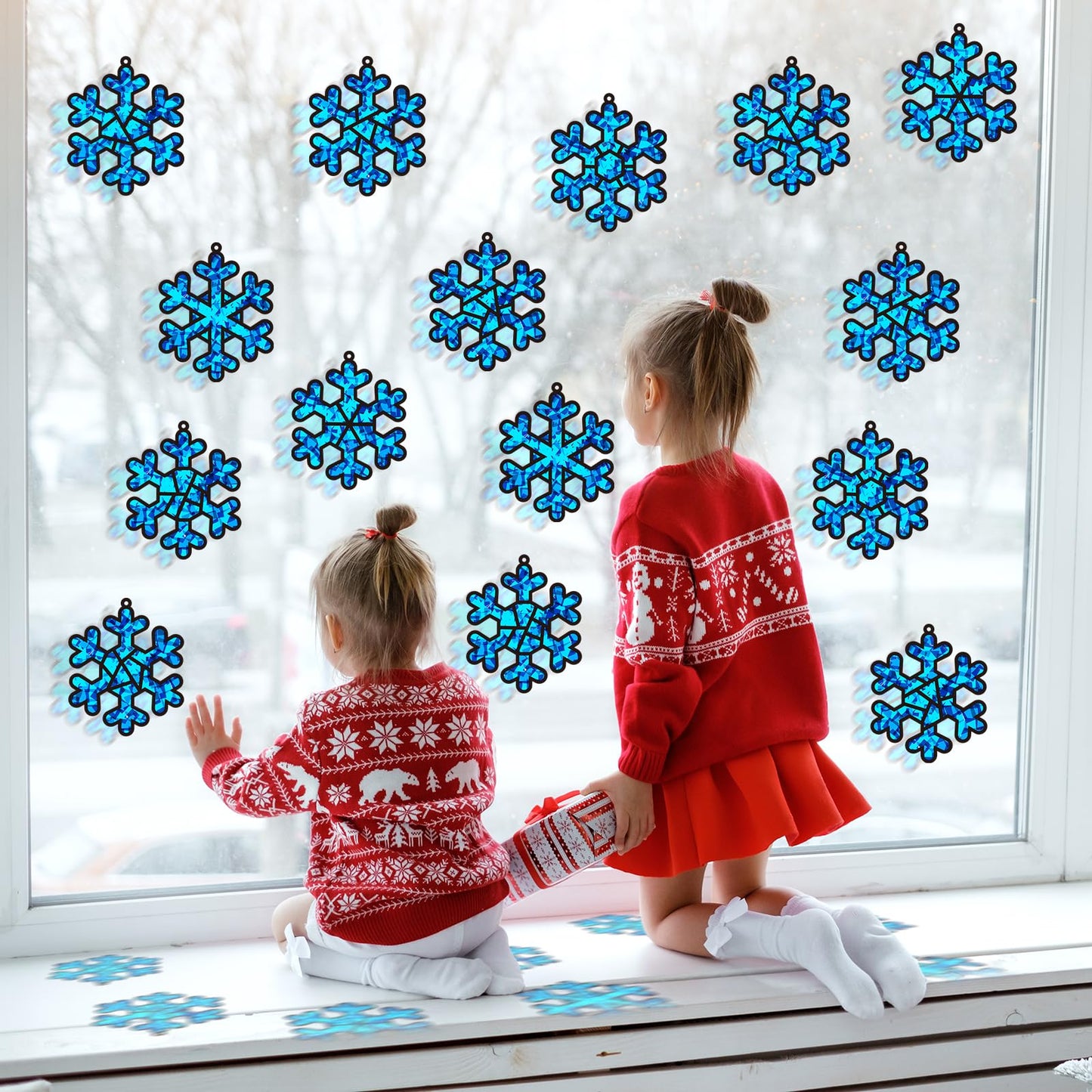 32 Sets Winter Snowflake Suncatchers Craft Kit DIY Window Stained Glass Effect Wintertime Snowflake Paper Crafts Home School Cla