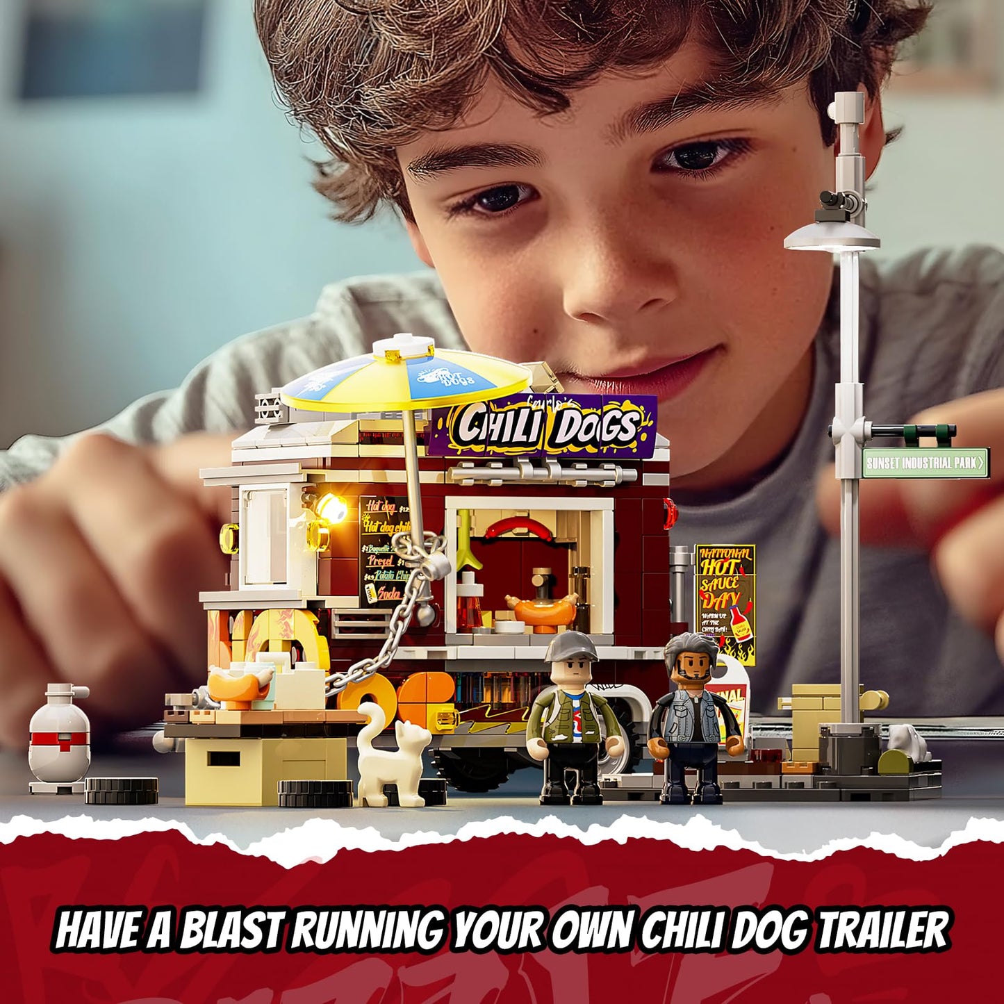 Funwhole Chili Dog Trailer Lighting Building-Bricks Set - City Food Truck Toy Playkit 515 Pcs For Adults And Kids