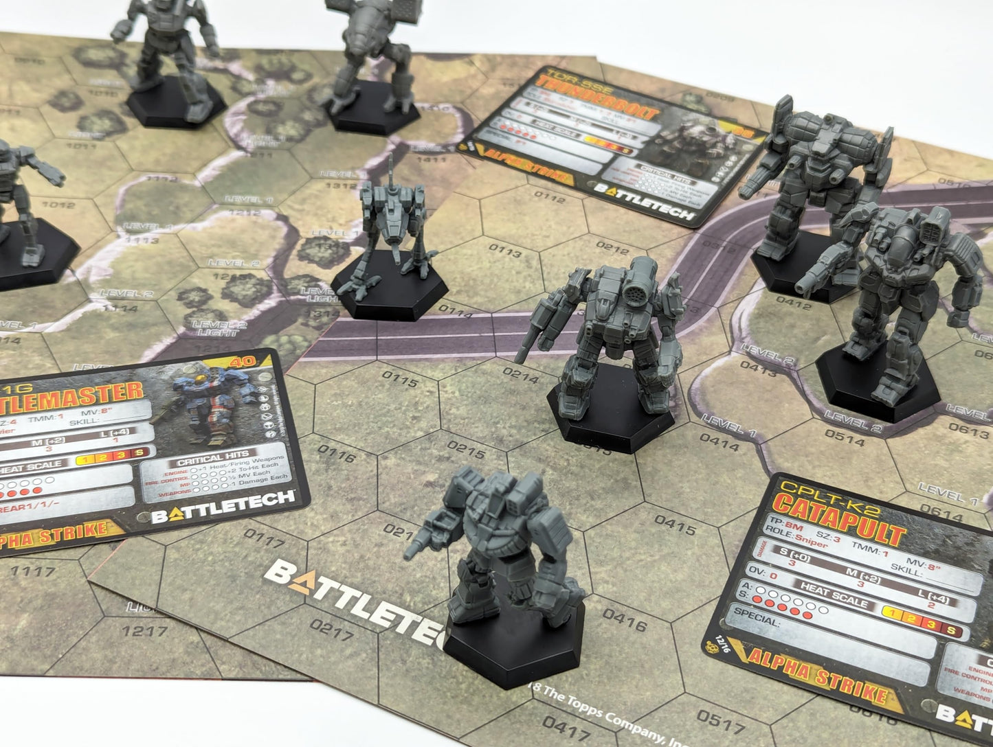 Catalyst Game Labs BattleTech 40th Edition Miniatures Wargame - Small Red Cardboard, Model CAT-3500XL, Dice-Based Strategy