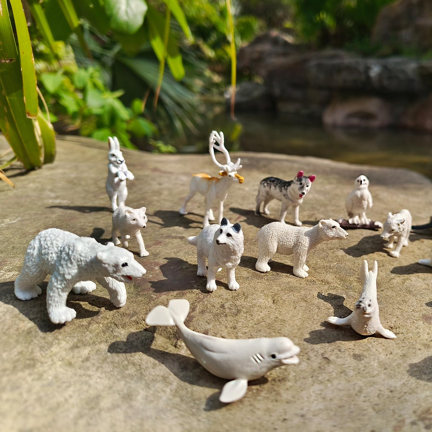 Scahow 26Pcs Arctic Animal Figures - Polar Animal Toys Figurines With Penguins Arctic Fox Wolf Polar Bear Reindeer - Miniature T