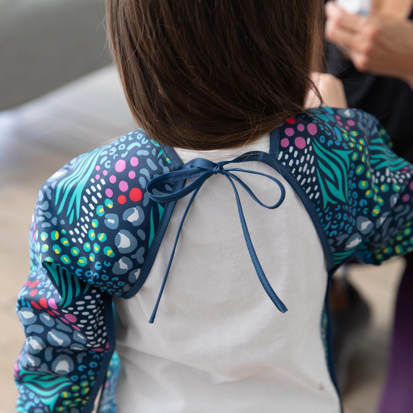 Bumkins Sleeved Smock, Toddler Reusable Waterproof Bib For Girls And Boys Ages 3-5 Years, Long Sleeve Childrens, Kids Paint Apron, Arts, Crafts And Play With Pocket, Soft Fabric, Jungle Blue
