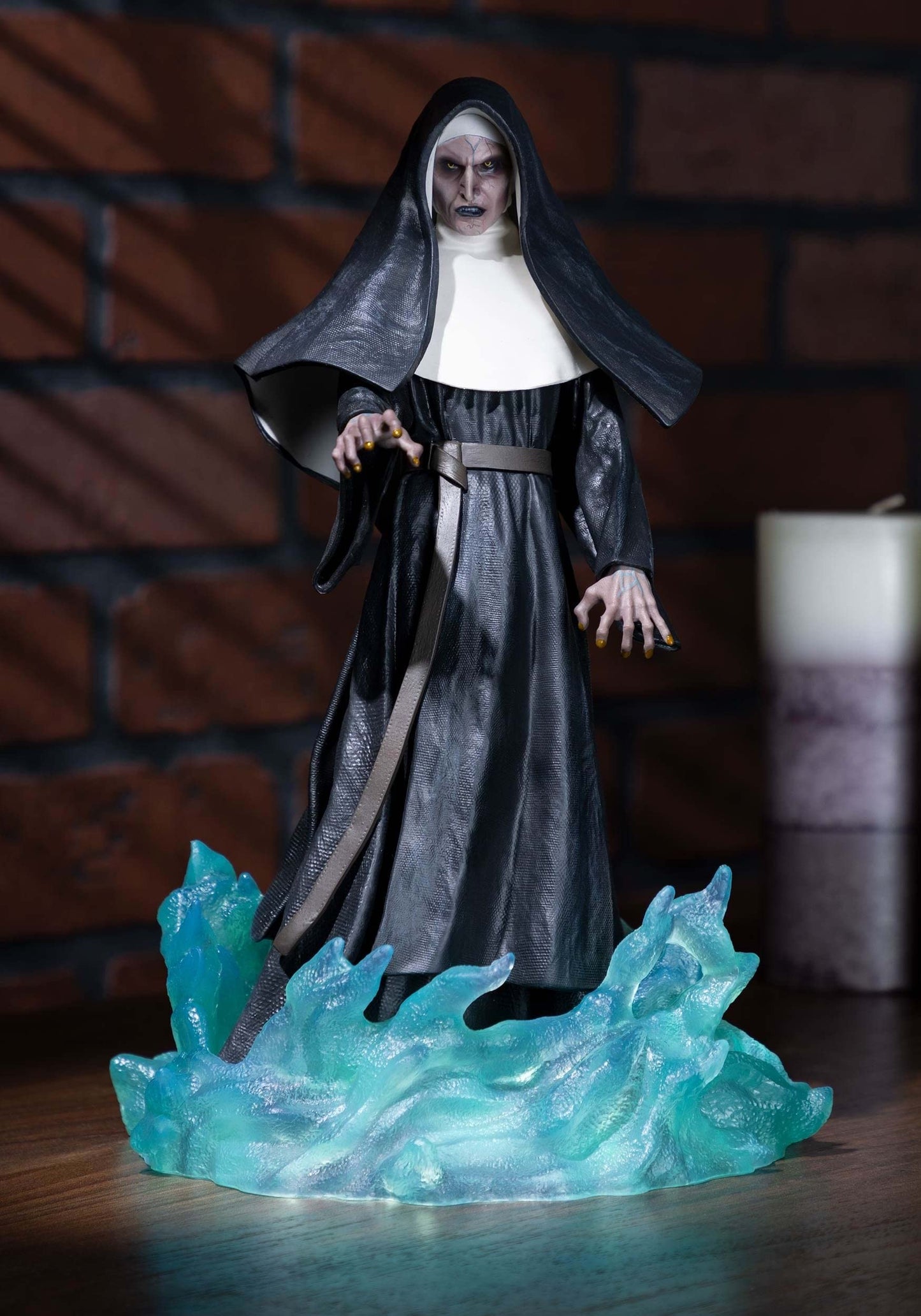 Diamond Select Toys The Nun Gallery Pvc Figure, Multicolor, 9 Inches