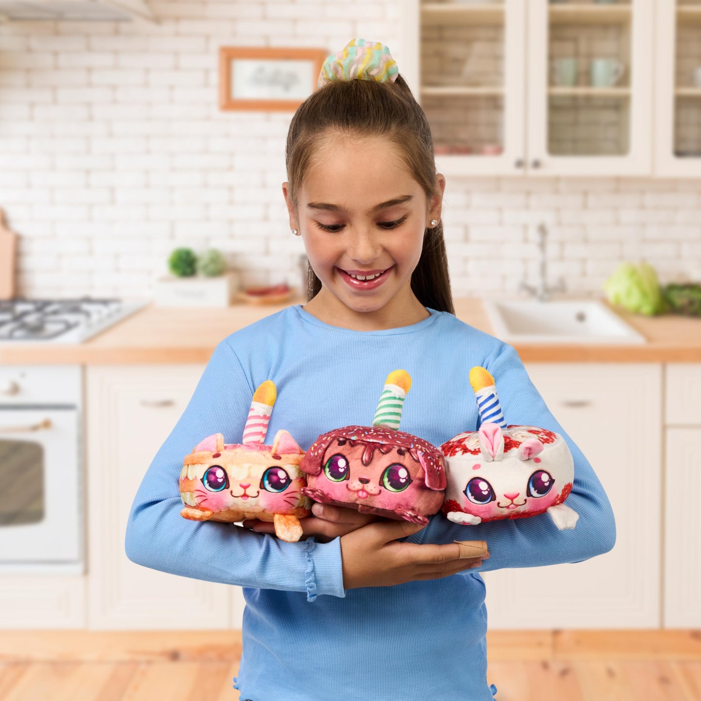 Cookeez Makery Oven For Party Treats, Mix Your Cuddly Friend! Warm Up The Dough Mix And Create A Warm, Fragrant Interactive Birt