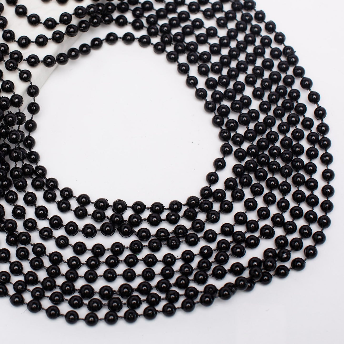 Artlunar 24 PCS Bead Necklace, Halloween Black Bead Necklaces Stuff, 33'' Halloween Round Beaded, Festival Parade Throw Accessor