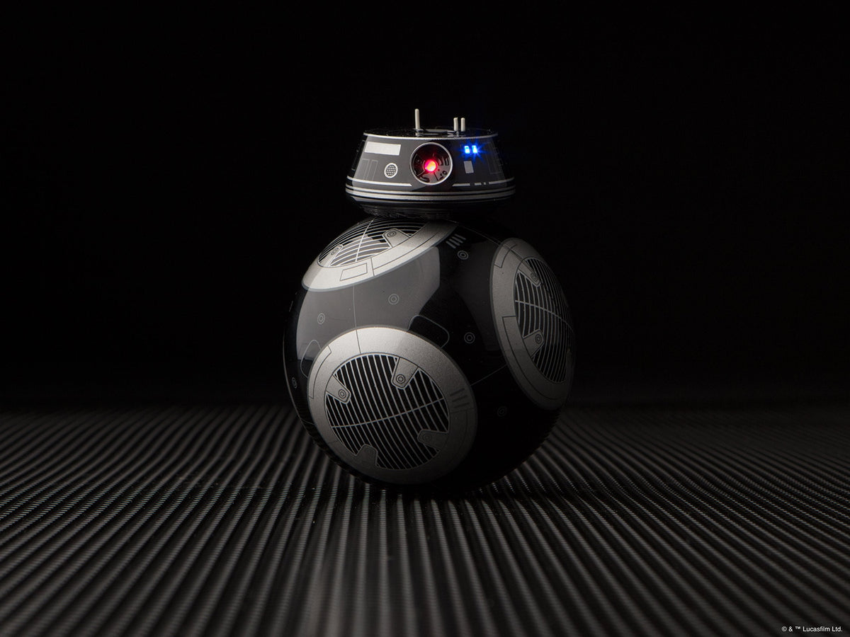 Interactive App Controlled Robot Toy with Augmented Reality & Droid Trainer