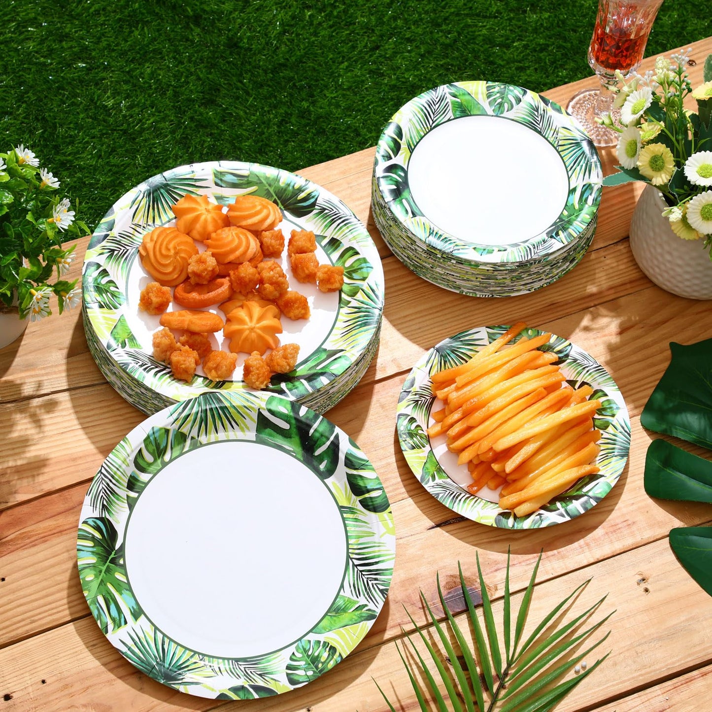 Havawish 60 Pcs Summer Party Paper Plates Disposable Round Paper Dessert Plates for Summer Hawaiian Birthday Pool Party Decorati