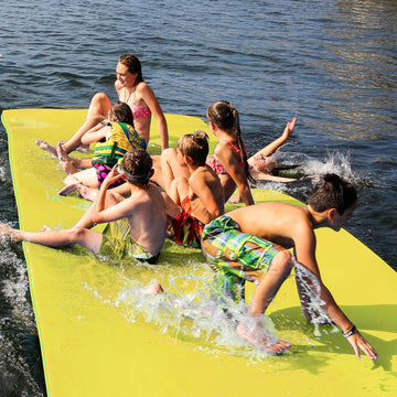 Kieperi 12 FT 3-Layer XPE Lily Pad Floating Mat, Double-Sided Use Floating Water Mat, Floating Mat for Lack/River/Sea/Pool(Green