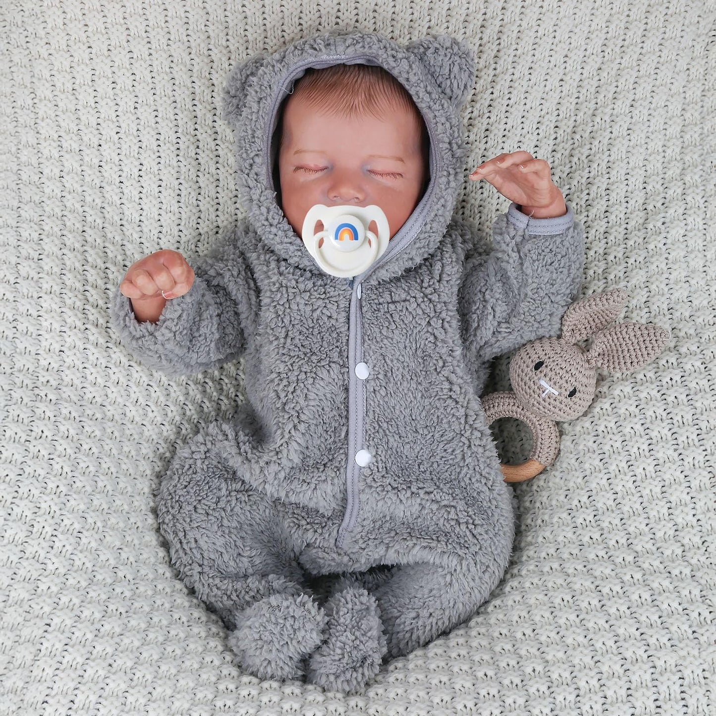 WOOROY Realistic Reborn Baby Dolls Boy - 18 Inch Real Life Full Vinyl Body Sleeping Dolls  Lifelike Poseable Newborn Baby Doll with Accessories  Ideal Gift Toy for Kids 3+