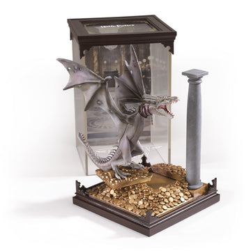 The Noble Collection Harry Potter Magical Creatures: No.5 Ukrainian Ironbelly