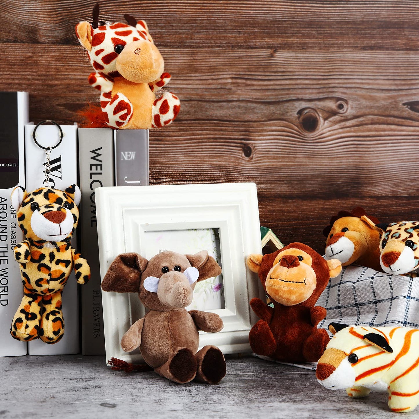 18 Pieces Small Safari Stuffed Animals 4.8 Inch Mini Jungle Animal Plush Toys Cute Zoo Stuffed Small Plush Set For Themed Parties Teacher Student Award(Stylish Style)