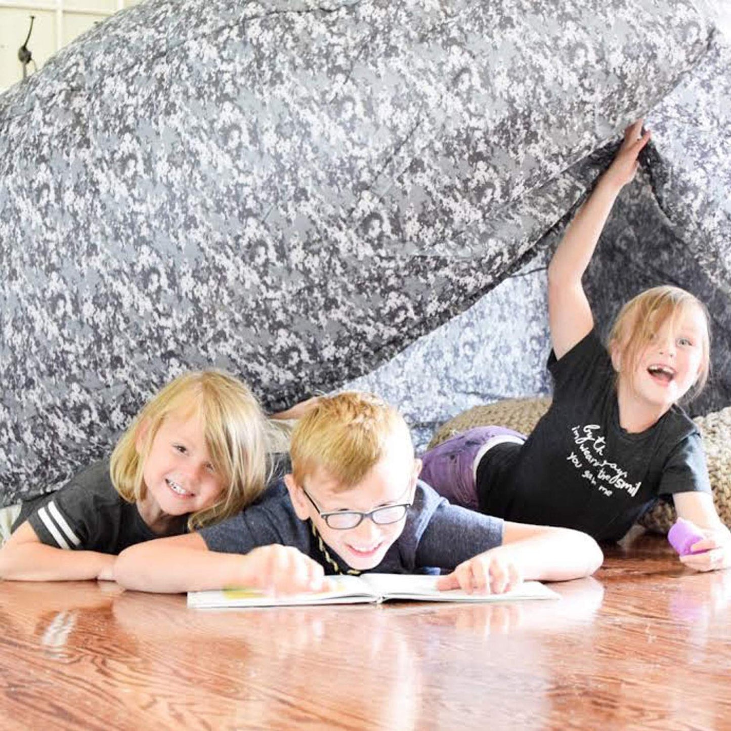 The Original Patented Airfort - Build A Fort In 30 Seconds, Inflatable Fort For Kids, Play Tent For 3-12 Years, A Playhouse Where Imagination Runs Wild, Fan Not Included (Digi Camo)