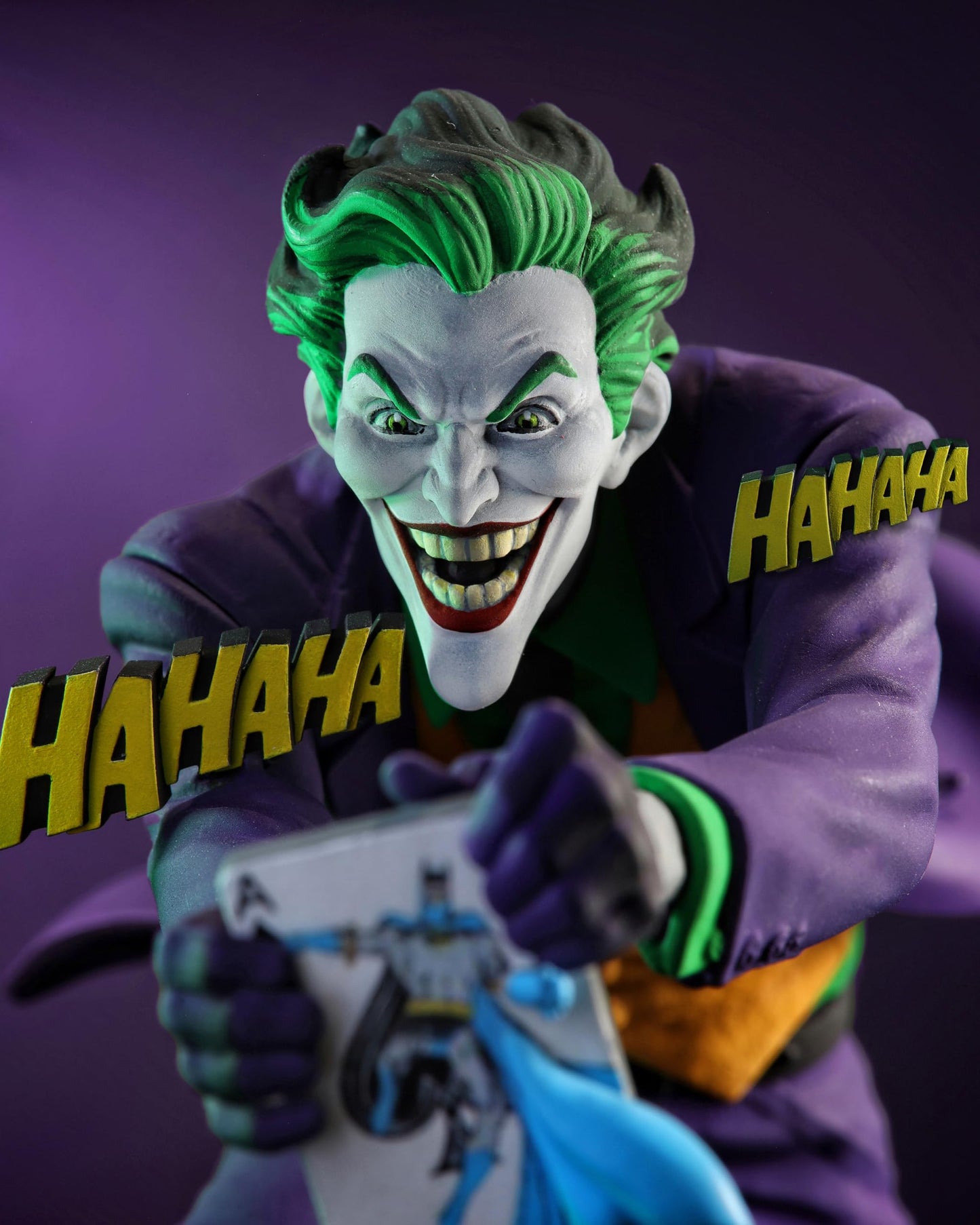 Mcfarlane Toys - Dc Direct The Joker By Neal Adams (The Joker: Purple Craze) 1:10 Scale Resin Statue