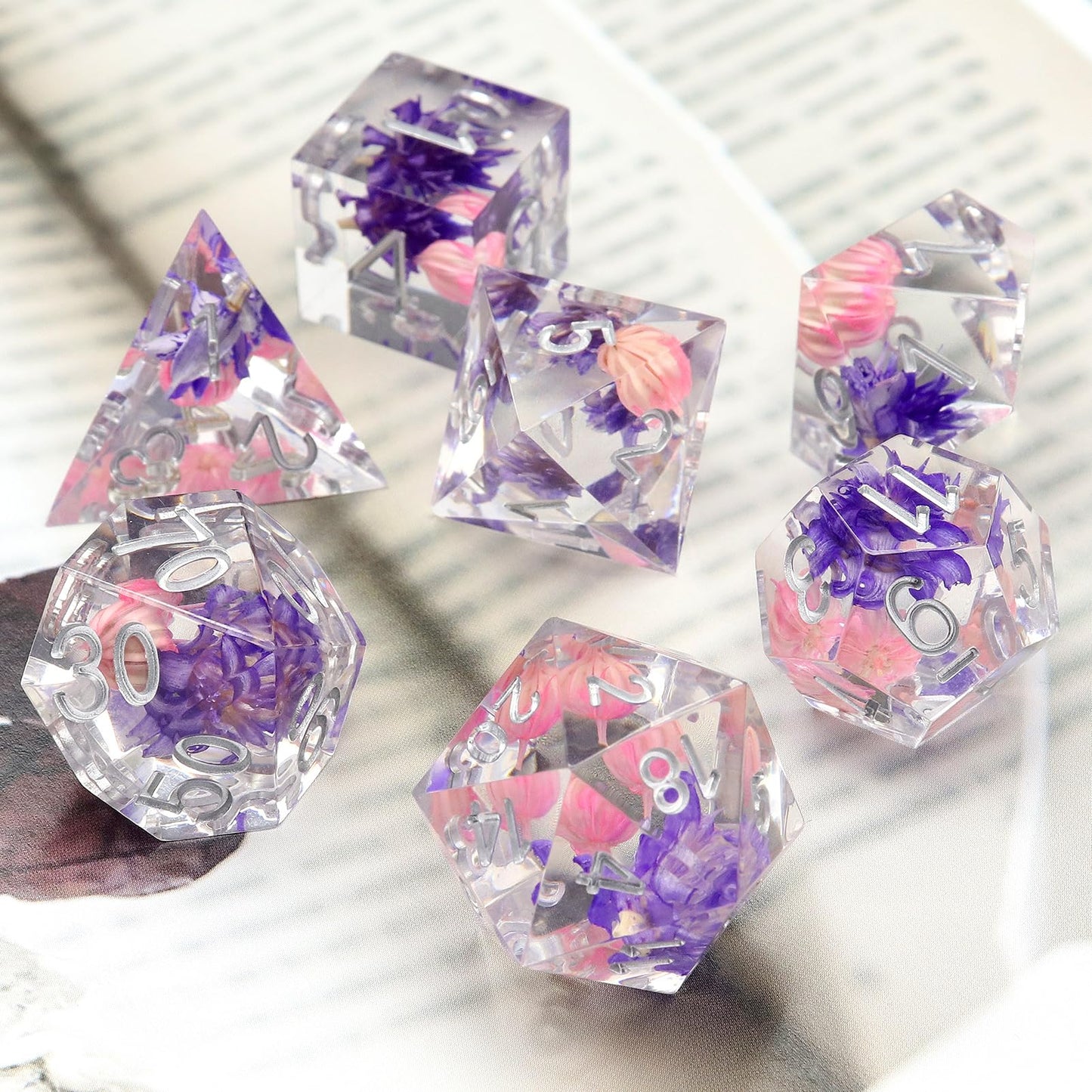 PJOY DND Sharp Edged Dice Set, 7pcs Pink and Purple Flower DND Dice Set Resin D&D Polyhedral Dice with Dice Case for Role Playin