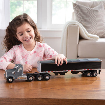 Ertl Freightliner 1:32 Scale 122Sd Semi With Grain Trailer, Farm Toy For Kids, 3 Years And Up