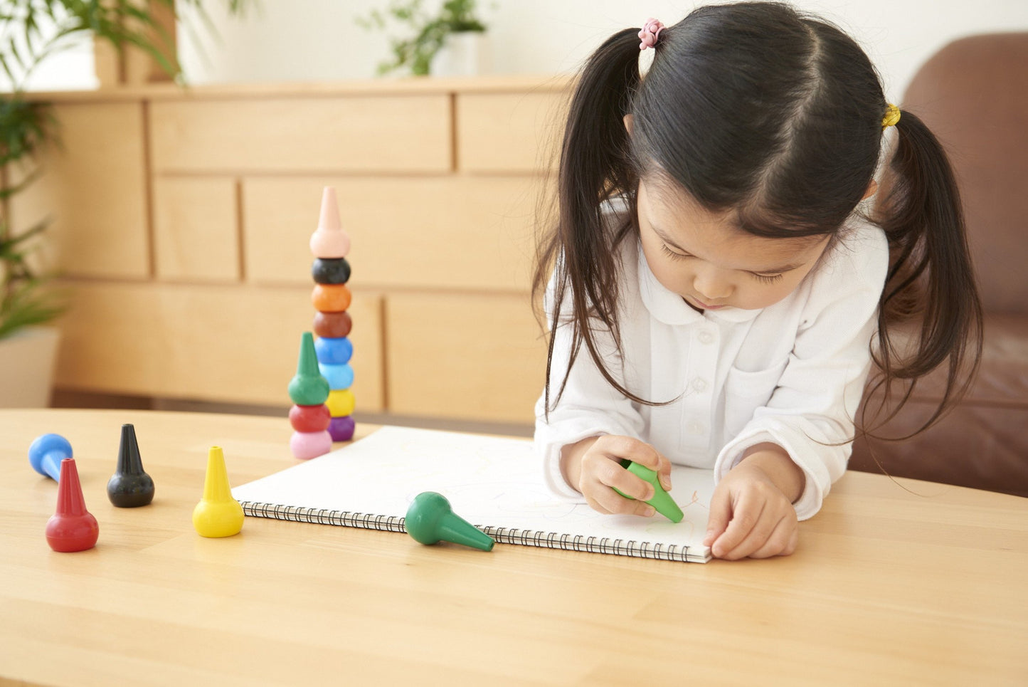 Aozora Baby Color Stackable Crayon Bit - 12 Basic Color Set (Japan Import)