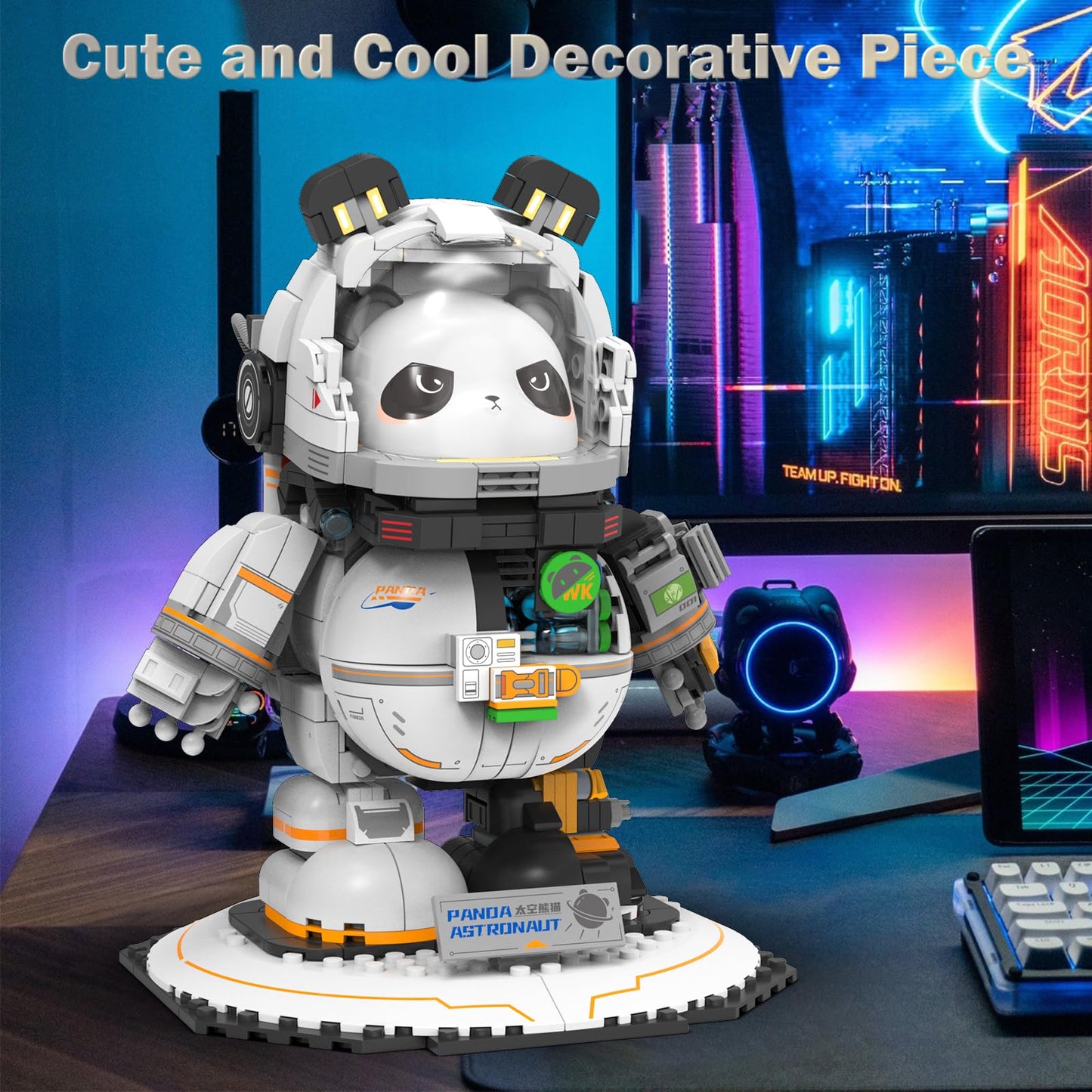 Jmbricklayer Space Panda Astronaut Building Sets 70005, Cool & Cute Animals Panda Bear Display Model, Space Toys Sets For Adults Kids Boys Girls Aged 8 9 10 11 12 13 14+, Ideal Gifts Idea(829 Pieces)