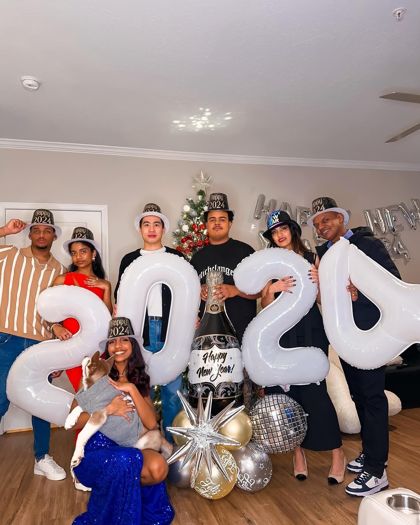 White Number Balloon 40 Inch, Translucent 0 Number Balloons, 10 20 30 40 50 Numbers Balloon Birthday Decorations, White Party Su
