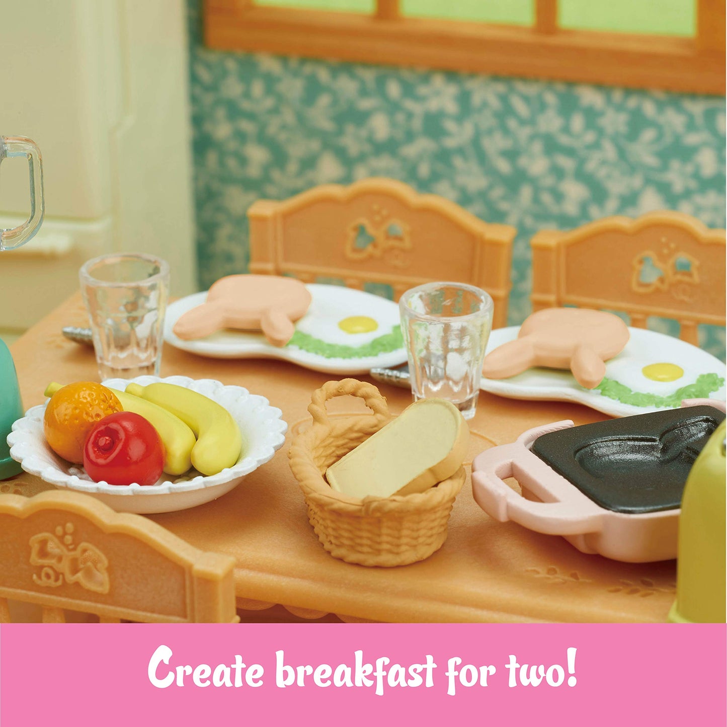 Calico Critters Breakfast Playset - Doll House Furniture & Décor, Small, Multi, Plastic, Model CC1836