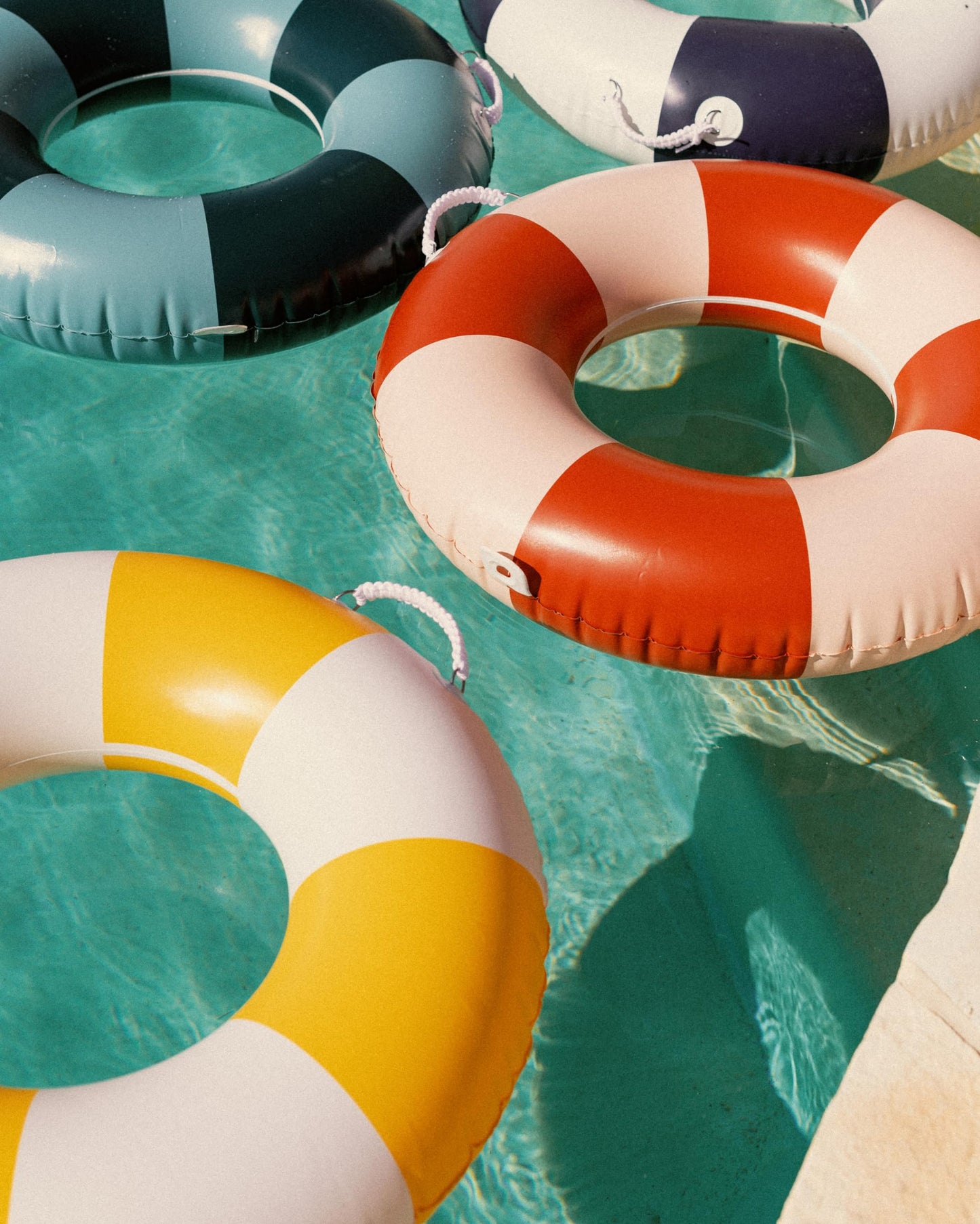 Business & Pleasure Co. Classic Pool Float - Vintage Inflatable Pool Ring For Kids - Riviera Green - S/M
