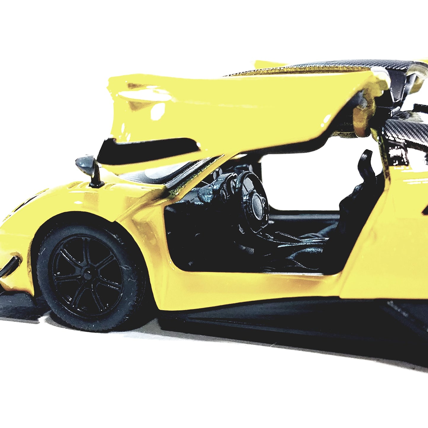 KiNSMART 2016 Pagani Huayra BC Yellow 5'' 1:38 Scale Die Cast Metal Model Toy Car w/Pullback Action