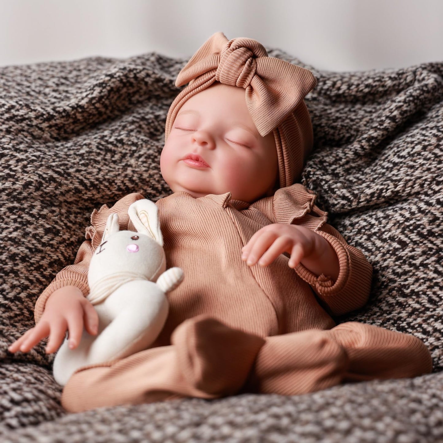 JIZHI Reborn Baby Dolls, 20 inch Soft Vinyl Baby Dolls Realistic Newborn Baby Doll Girl Real Life Baby Sleeping Dolls with Gift