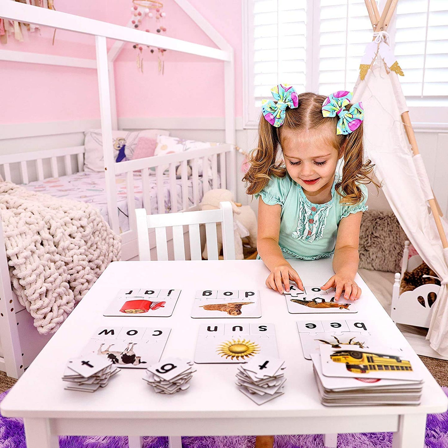 The Learning Journey: Match It! - Letters - 20 Piece Self-Correcting Spelling Puzzles For Three Letter Words With Matching Images - Learning To Read Games For Ages 4 And Up - Award Winning Toys