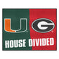 FANMATS 15670 Miami / Georgia House Divided Rug - 34 in. x 42.5 in.