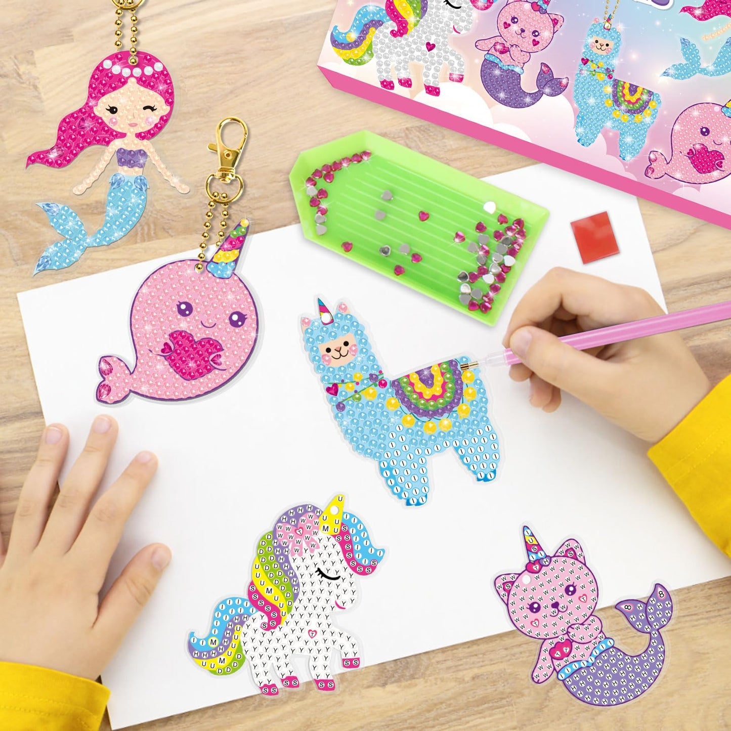 BANBBUR Arts and Crafts for Kids Ages 8-12,5 PCS Double Sided Diamond Art Keychains,5D Gem Art for Kids Ages gem Art Kits for Ki