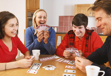 3Z Living Swipe Card Game - Fun Strategy Game for 2-8 Players, Dark Blue, 13.34 cm x 22.23 cm, Ideal for Family Game Night