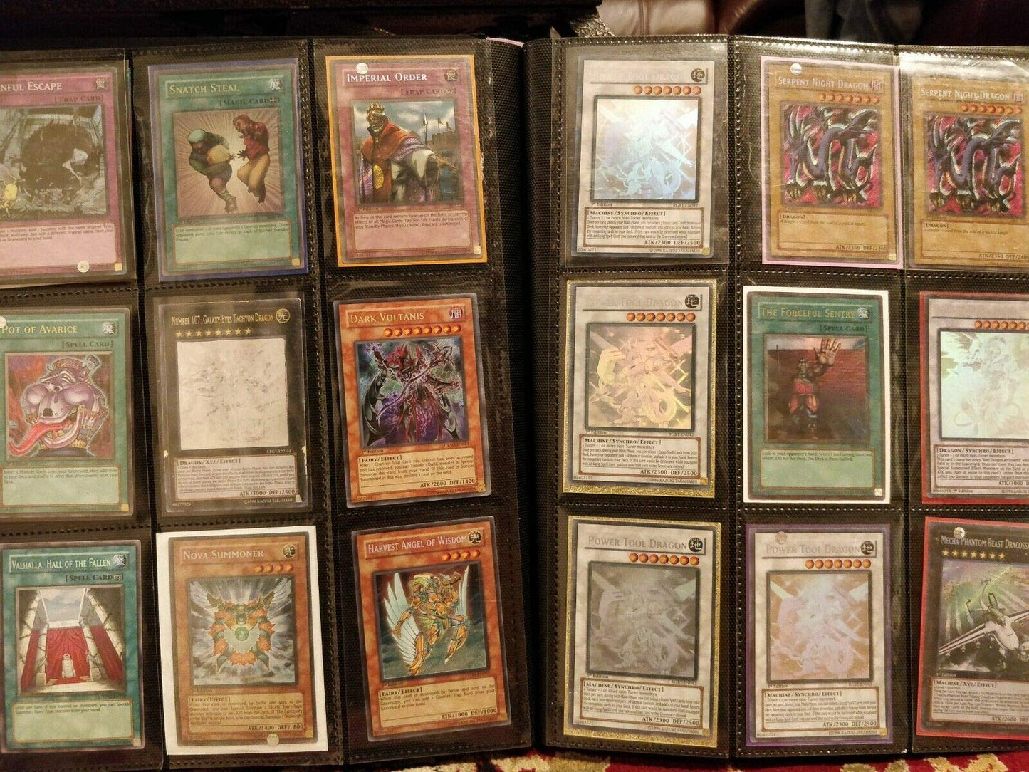 Yu-Gi-Oh! 400 Premium Trading Card Lot - 11 Holos, 25 Rares, Metal Cards