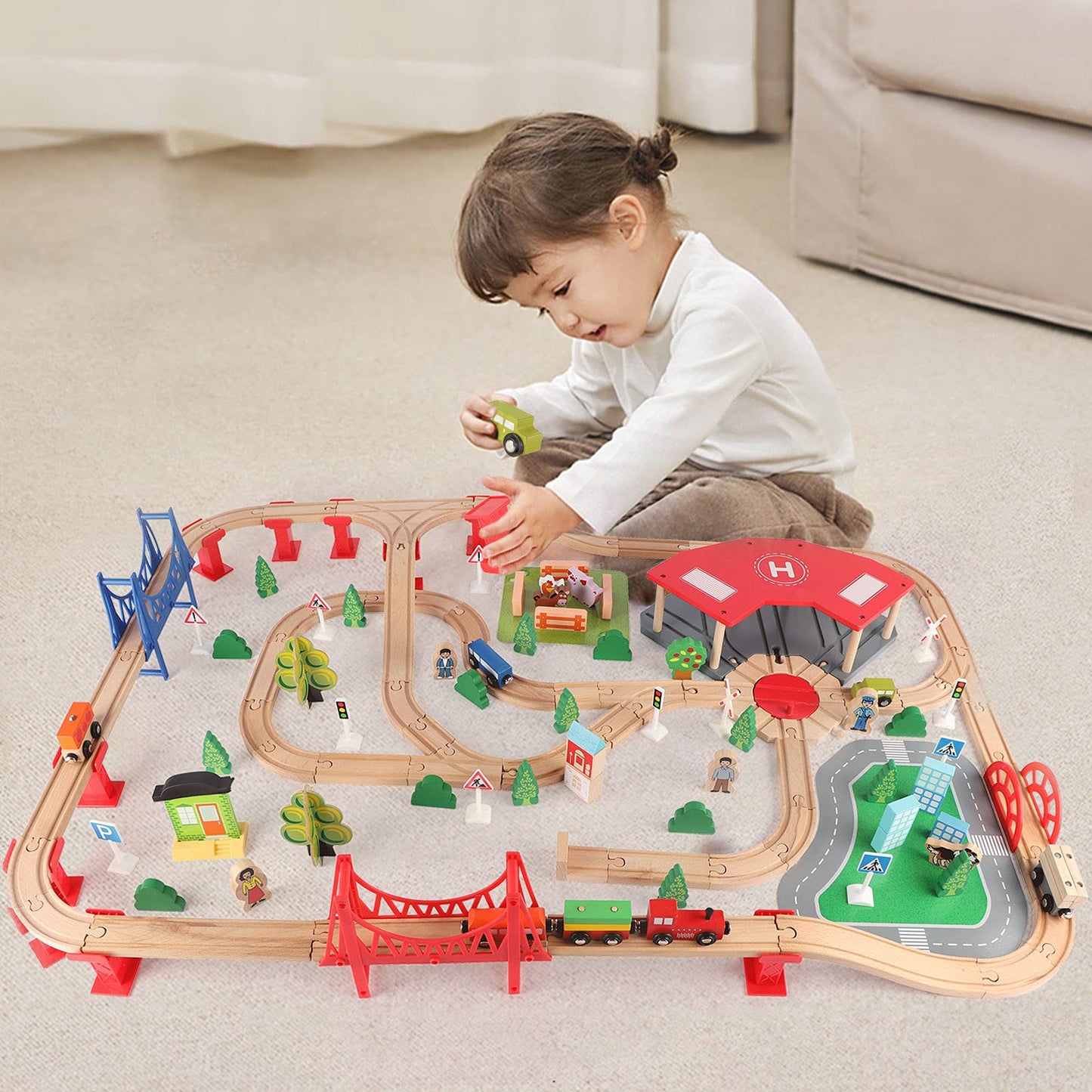 Qilay Wooden Train Set - 140 Pcs Deluxe Railway Kits for Kids - Premium Wood Construction Toy for 3-5 Year Olds - Natural Wood Color