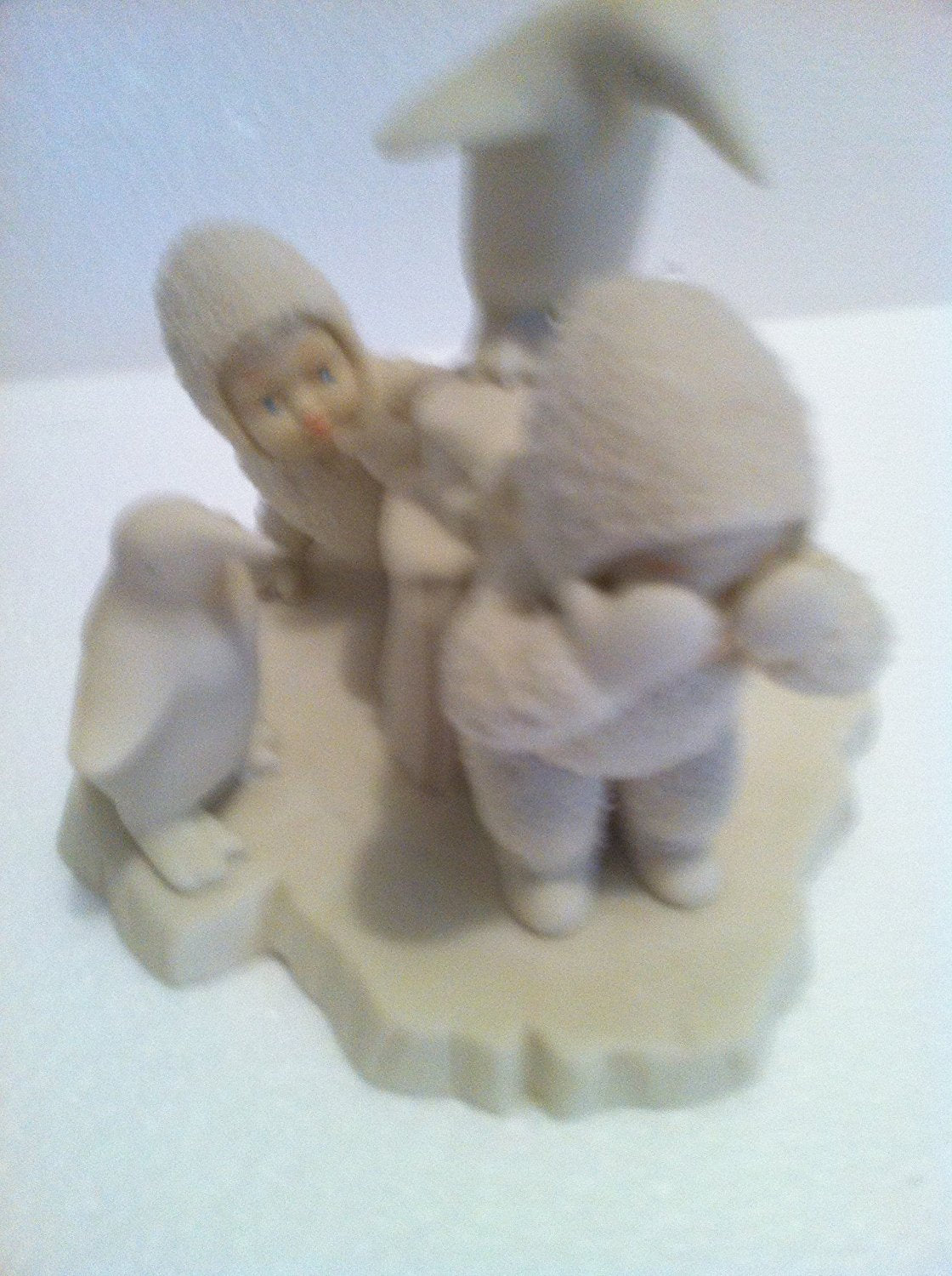 Snowbabies Figurine "You Can't Find Me" - Retired 1996, Rare Collectible, White, Model 68187