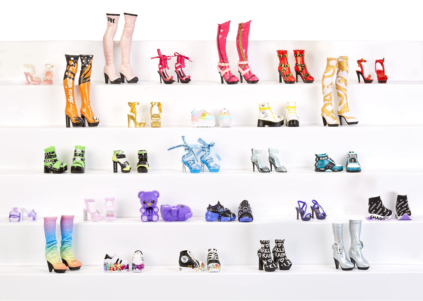 Rainbow High Mini Accessories Studio - 25+ Mystery Fashion Shoes & Outfits For Dolls. Great Gift For Kids 6-12.