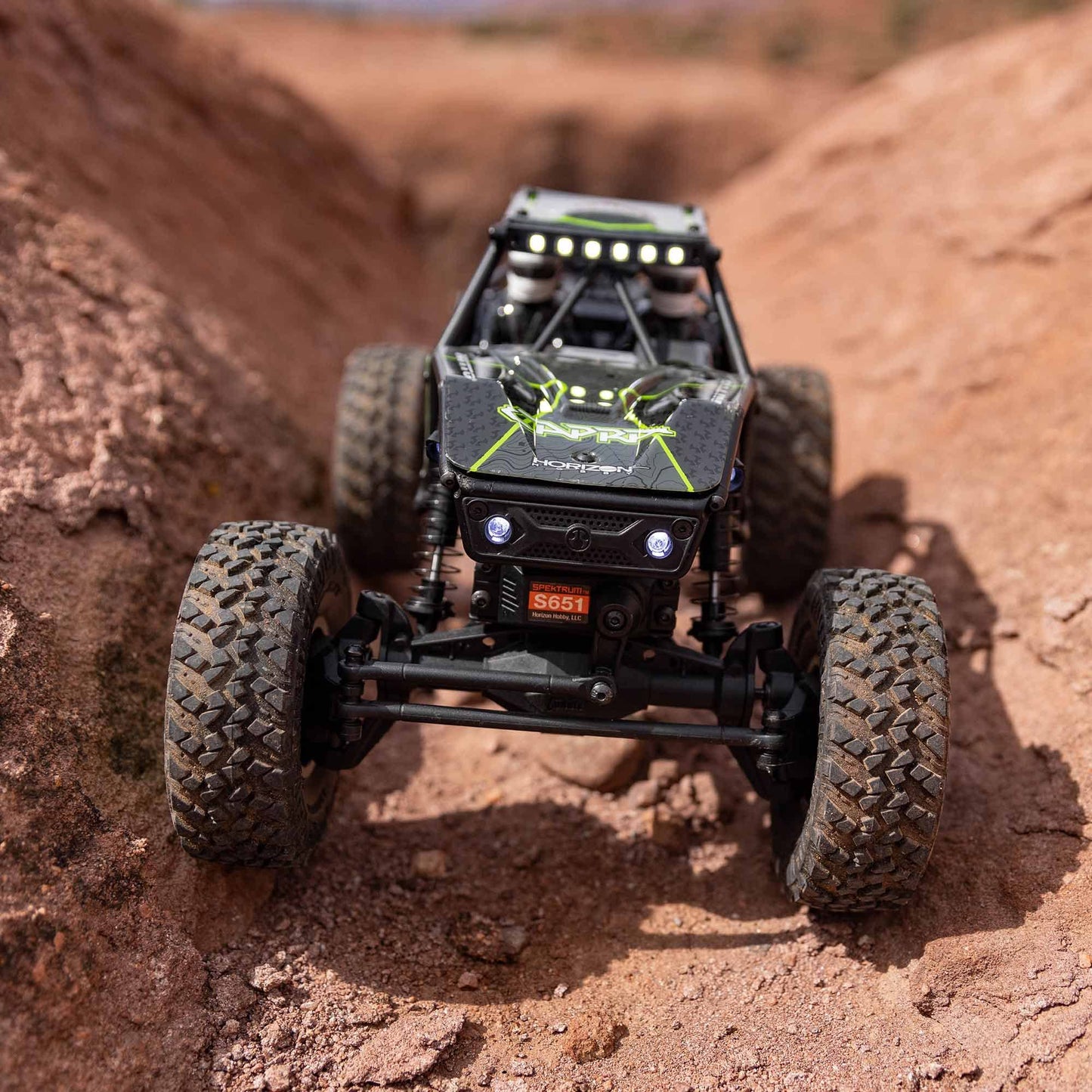 Axial RC Crawler 1/18 UTB18 Capra 4 Wheel Drive Unlimited Trail Buggy RTR (Battery and Charger Included) Black, AXI01002T1