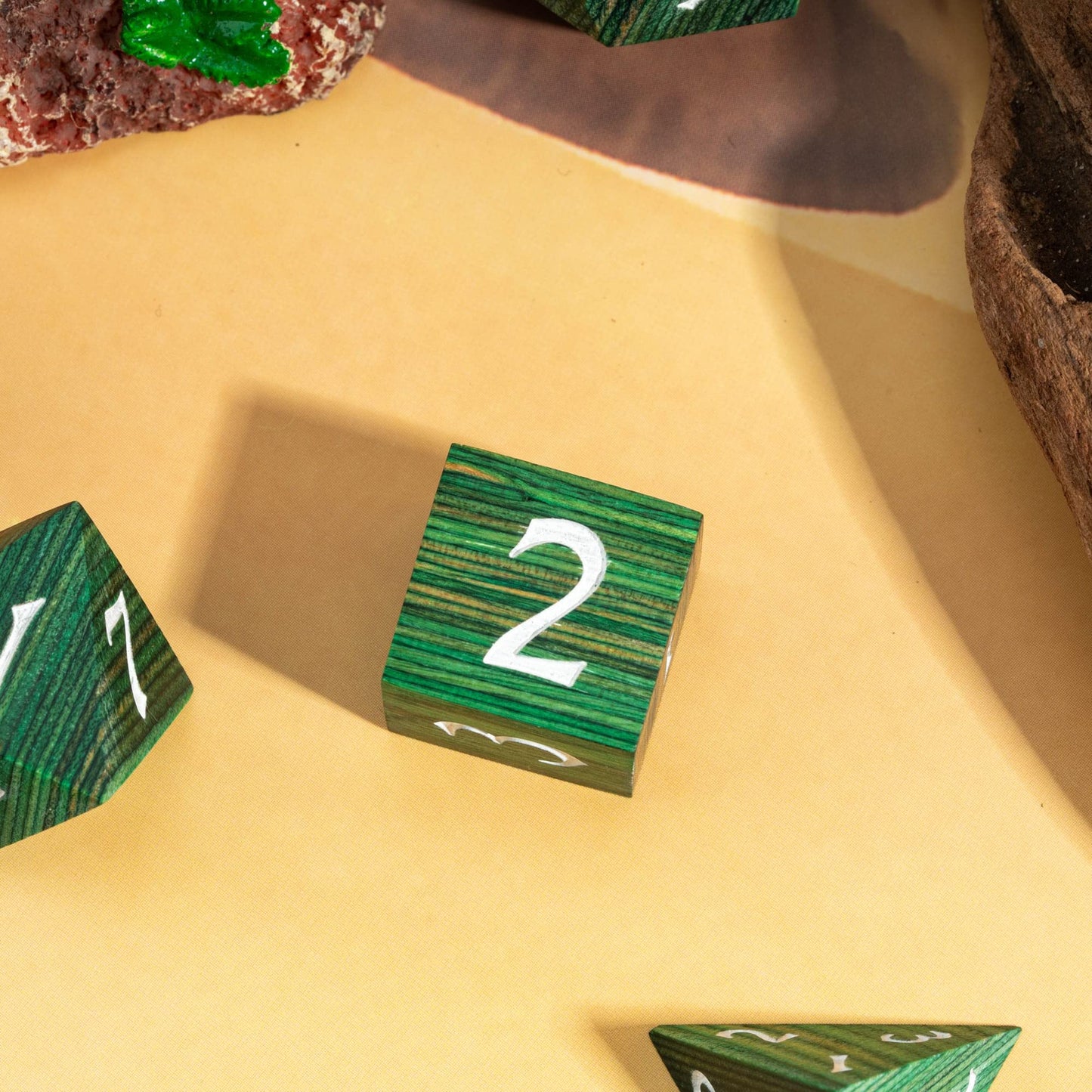 Hddais 7Pcs Polyhedral Dnd Dice Set, Rpg D&D Wood Dice Set With Iron Box Or Dungeons And Dragons Role Playing Games(Dark-Green S