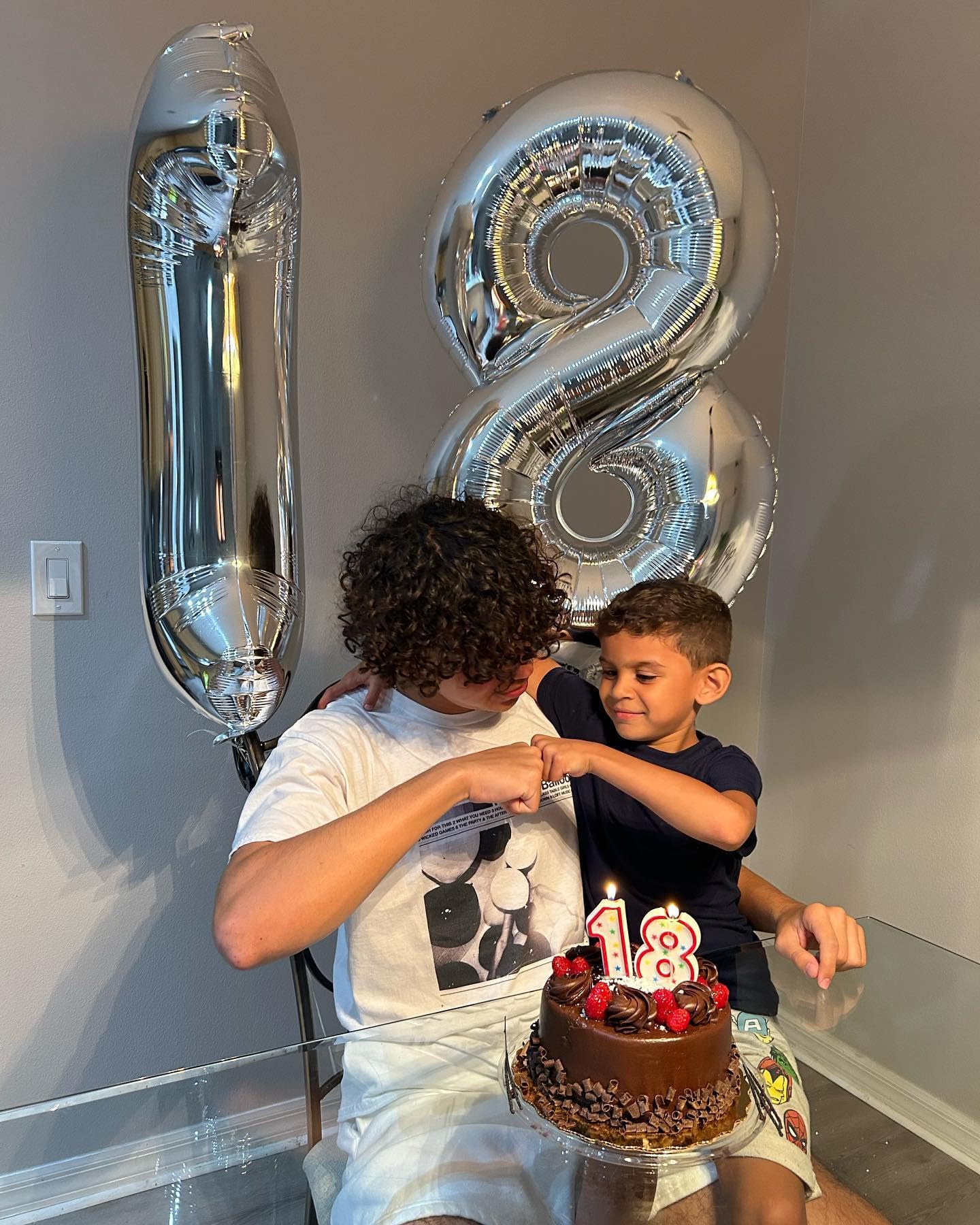 Silver 8 Balloon, Number Balloons 40 Inch, 8Th Birthday Decorations For Boys Girls, Silver Birthday Balloons, Silver Party Suppl