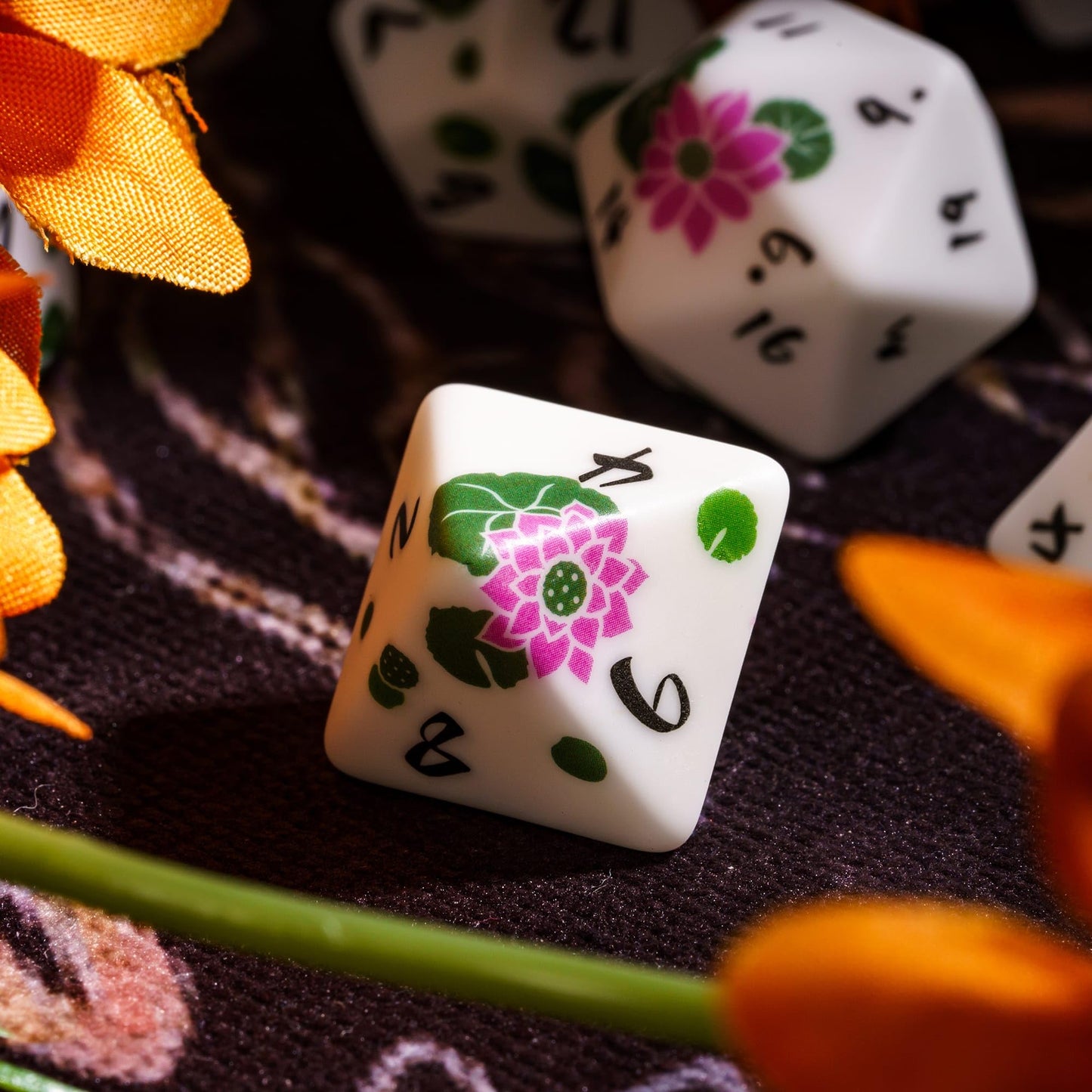 Hddais Flower Dnd Dice Set 7 Piece Lotus Resin Dice Set D&D Rpg Dice With Gift Box For Dungeons And Dragons Role Playing Games A