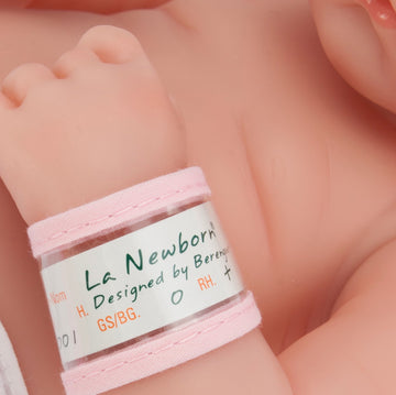 Jc Toys - La Newborn First Day| Anatomically Correct Real Girl Baby Doll | 14'' All-Vinyl Baby Doll | Includes Hospital Blanket,
