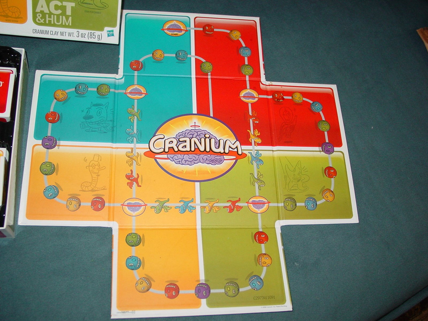 Hasbro Gaming NEW Cranium Board Game - Medium, Multicolor, Model 16577