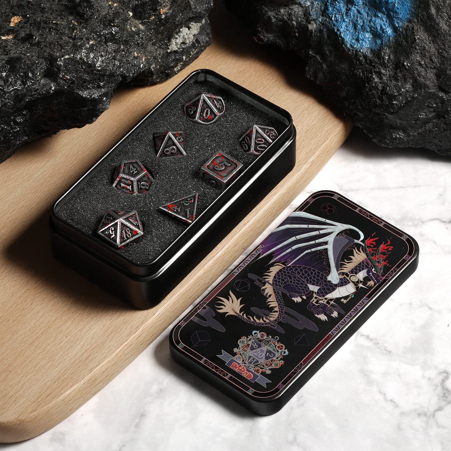 Acient Silver Bloodstained Metal Dice Set DND, DNDND 7PCS Metallic Halloween Die with Metal Case for Dungeons and Dragons Tablet