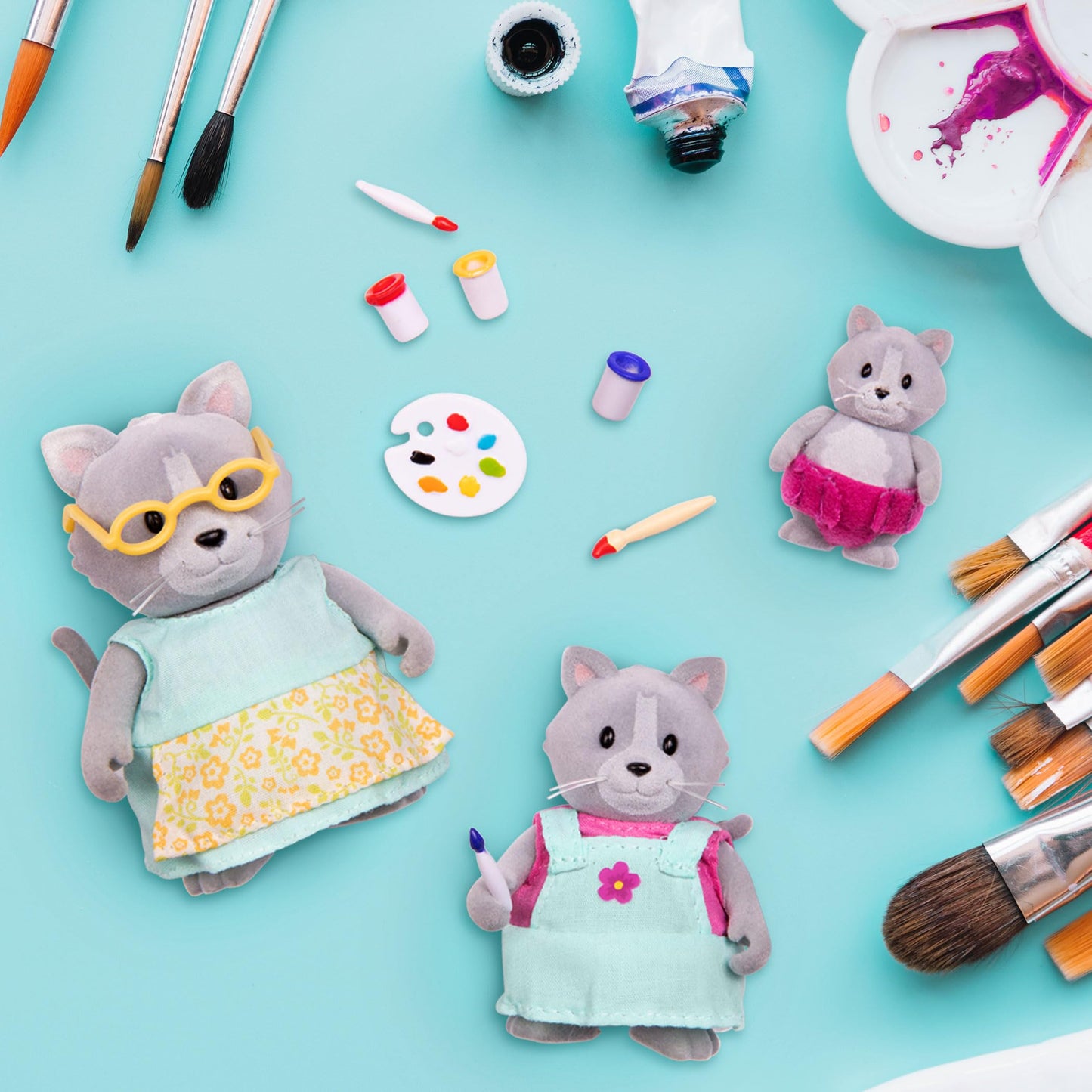 Lil Woodzeez - The Daintypaw Cats - Collectible Toy Cat Figurines - Set of 7 Posable Animal Figures - Pretend Play Playset for