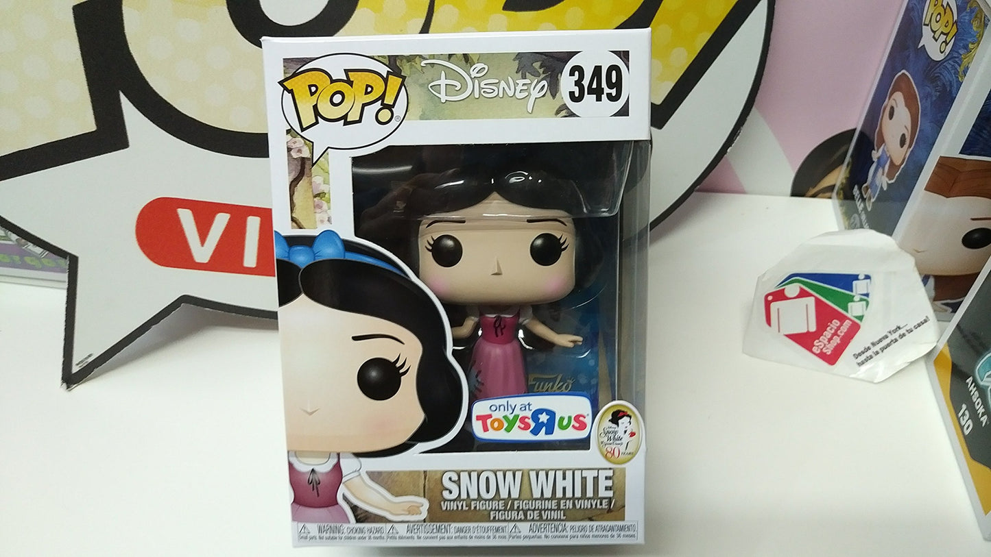 POP Funko FigurineDisney Snow White Maid Outfit limited availability