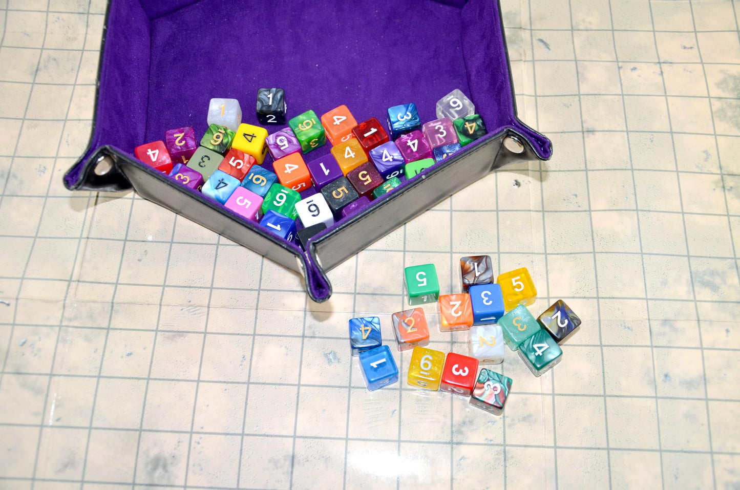 Smartdealspro 50-Pack D6 6 Sided Dice Polyhedral Dice With Pouch For Dnd Rpg Mtg Table Game (D6, Mix Color)