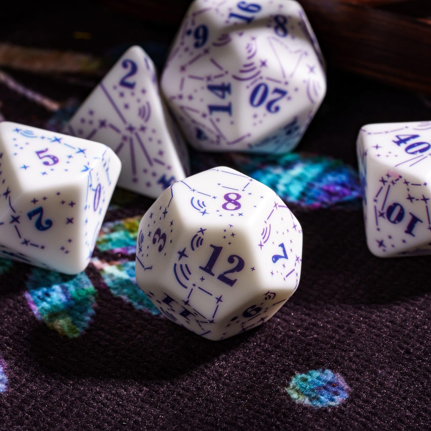 Hddais Dnd Dice Set, 7Pcs Resin D&D Dice Rpg Polyhedral Dice Set With Gift Case For Dungeons And Dragons And Other Tabletop Game